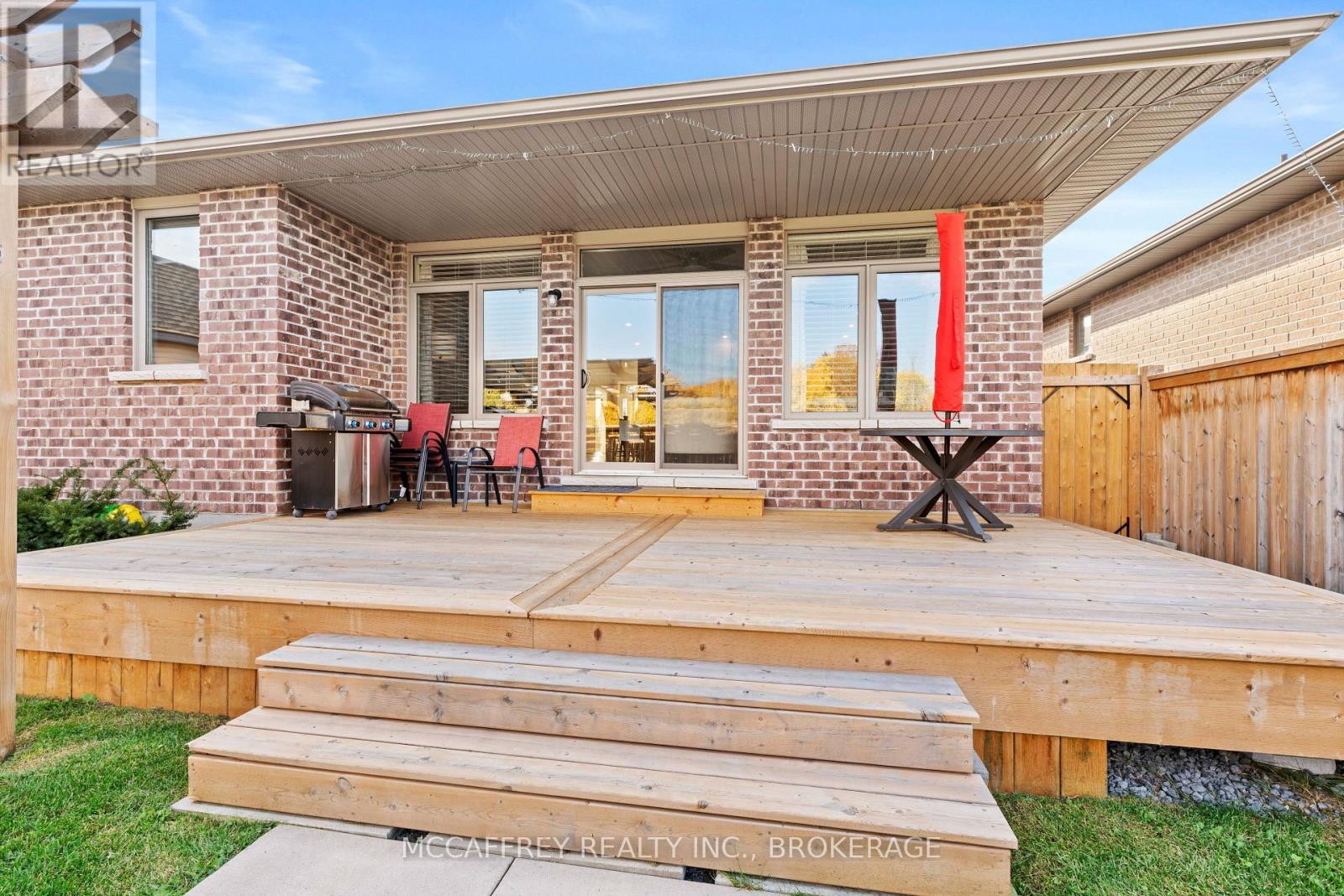 Photo 43 of 25 Staikos Court, Greater Napanee ON