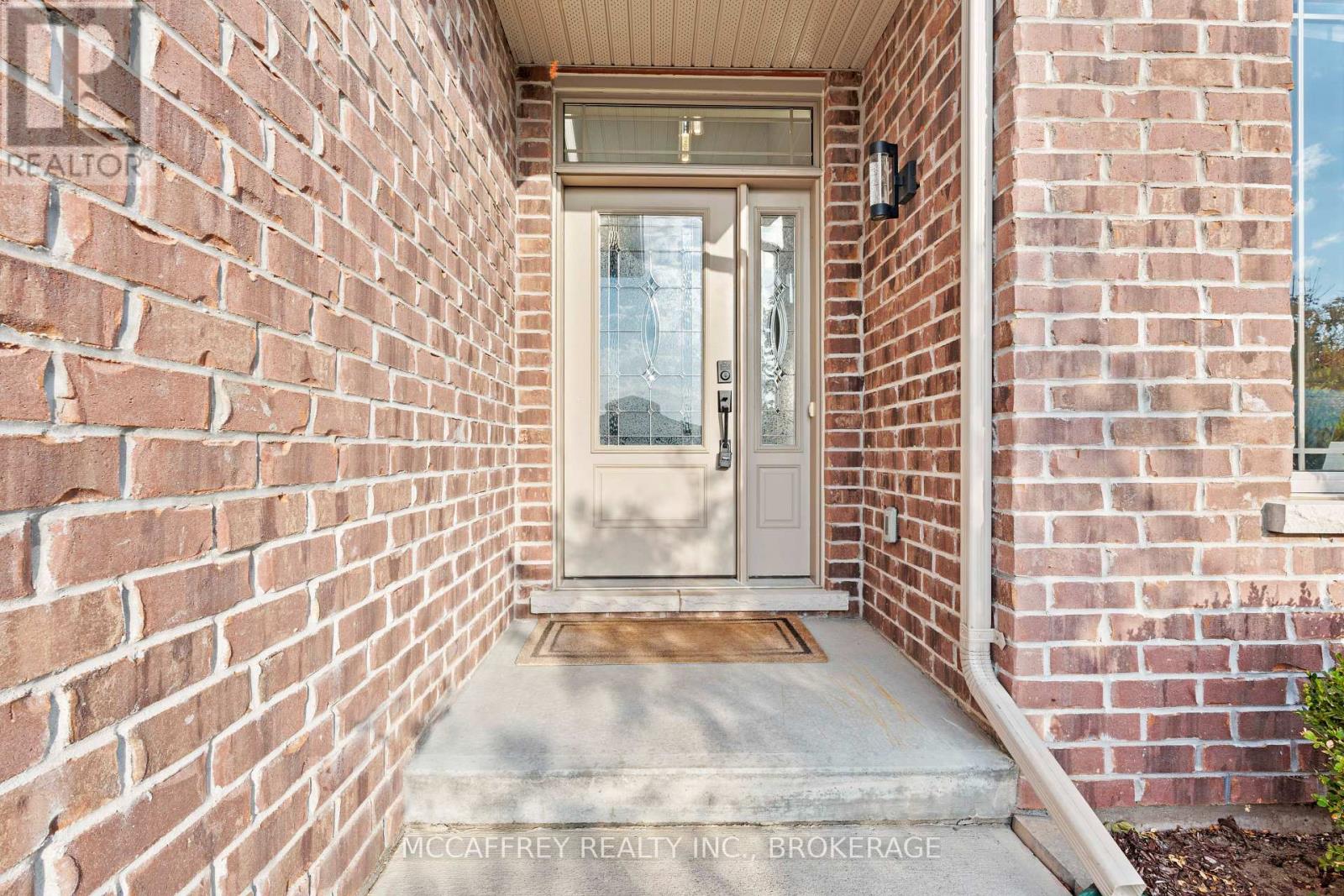 Photo 7 of 25 Staikos Court, Greater Napanee ON