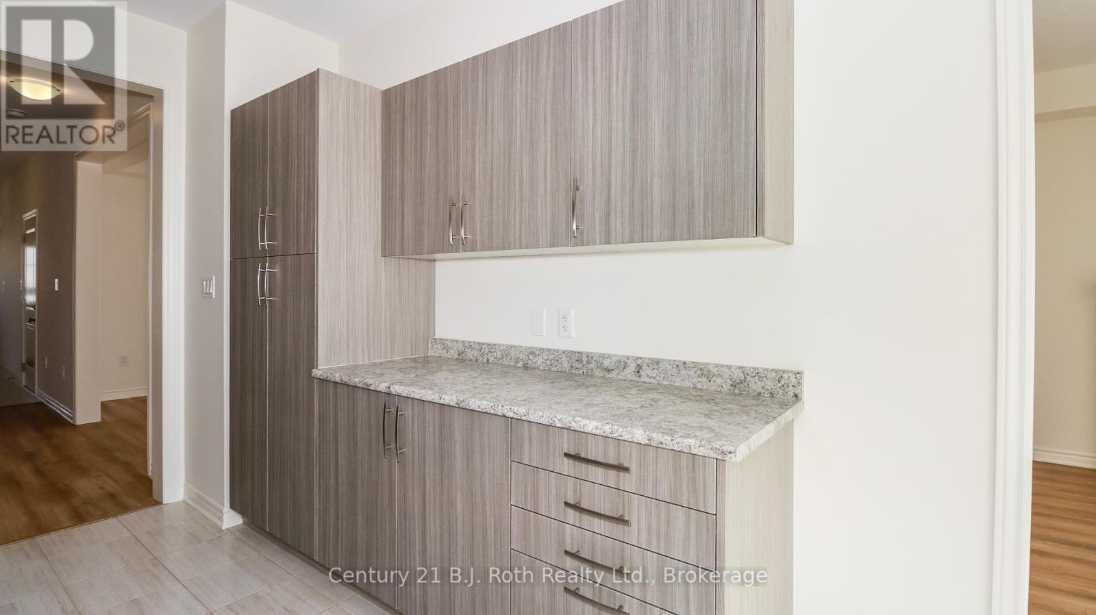 Photo 7 of 243 Mckenzie Drive, Clearview ON