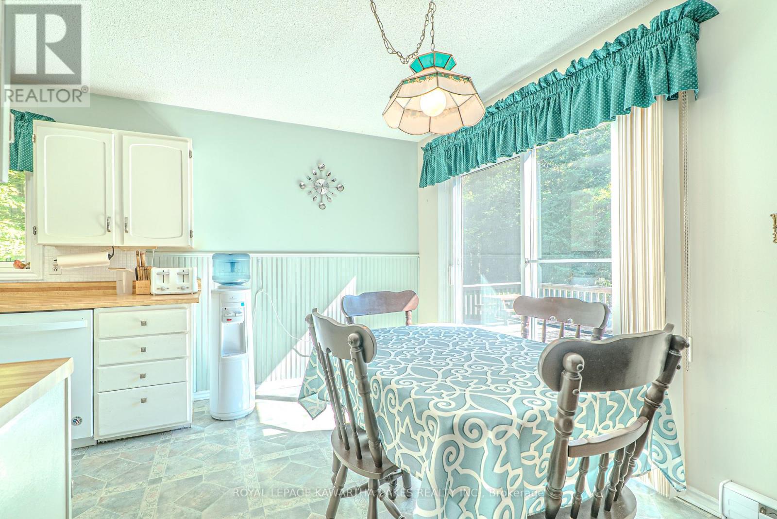Photo 15 of 426 Farms Road, Kawartha Lakes ON