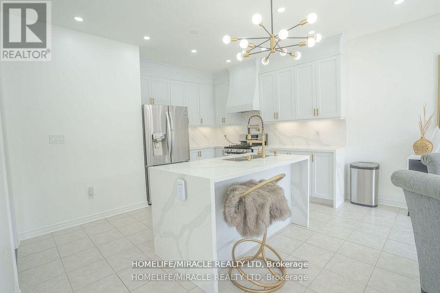 Photo 12 of 288 Pimlico Drive, Oshawa ON