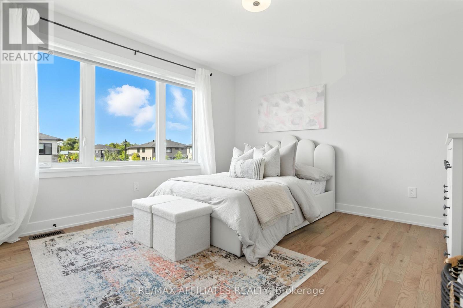 Photo 22 of 142 Thomas Street S, Arnprior ON