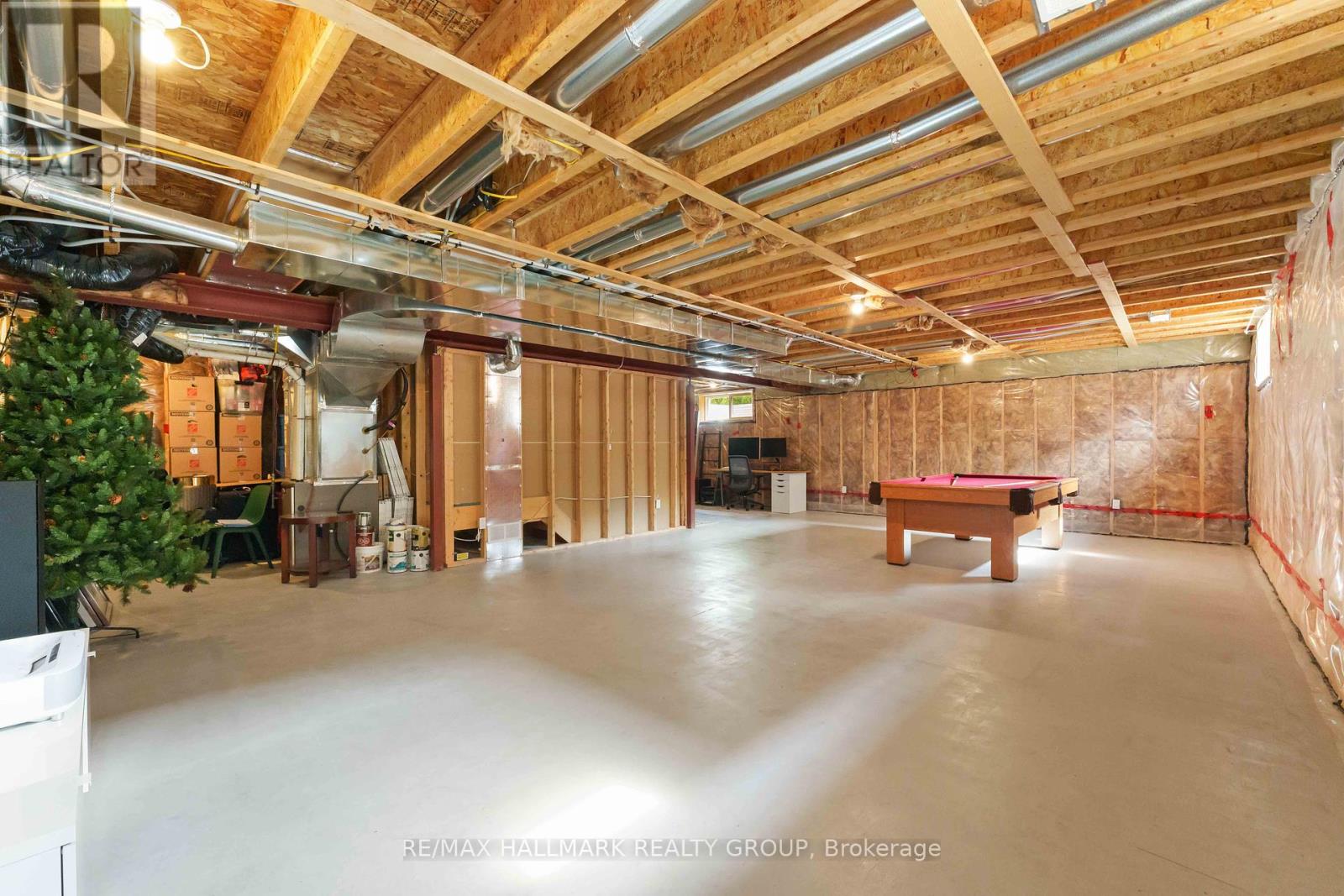 Photo 31 of 155 Escarpment Crescent, Ottawa ON