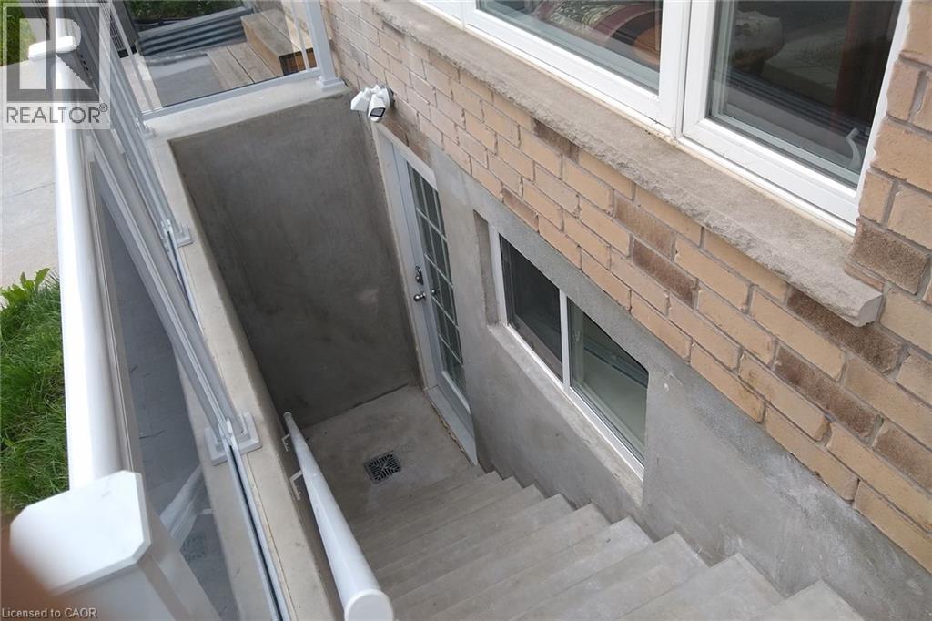 Photo 3 of 137 Rivertrail Avenue Unit Lower, Kitchener ON