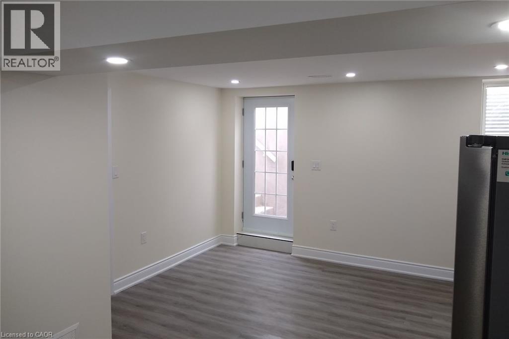 Photo 4 of 137 Rivertrail Avenue Unit Lower, Kitchener ON