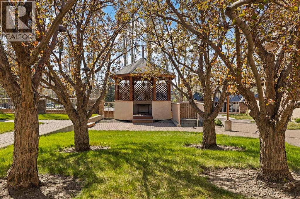 Single Family House for Sale in    Avenue NW Mount Pleasant Calgary 