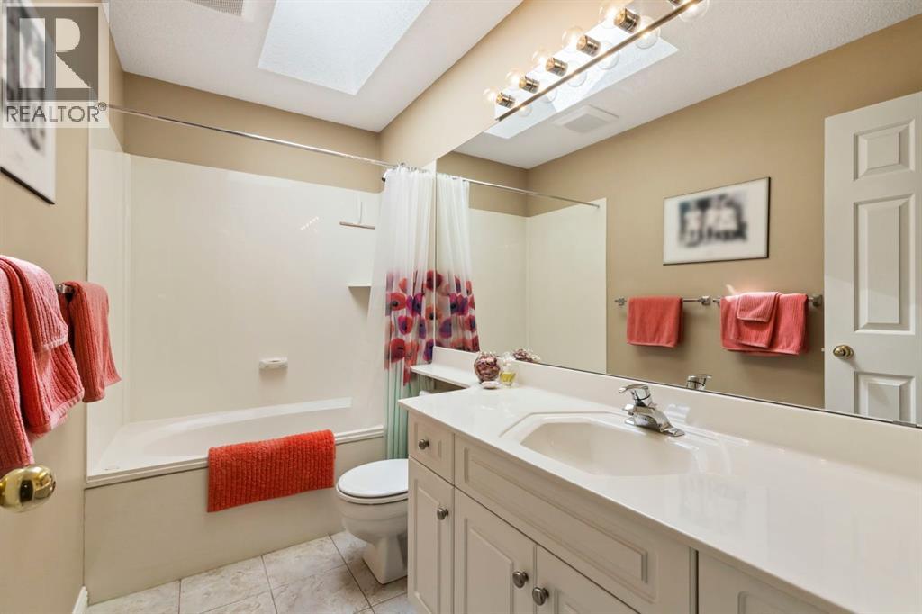 Single Family House for Sale in    Avenue NW Mount Pleasant Calgary 