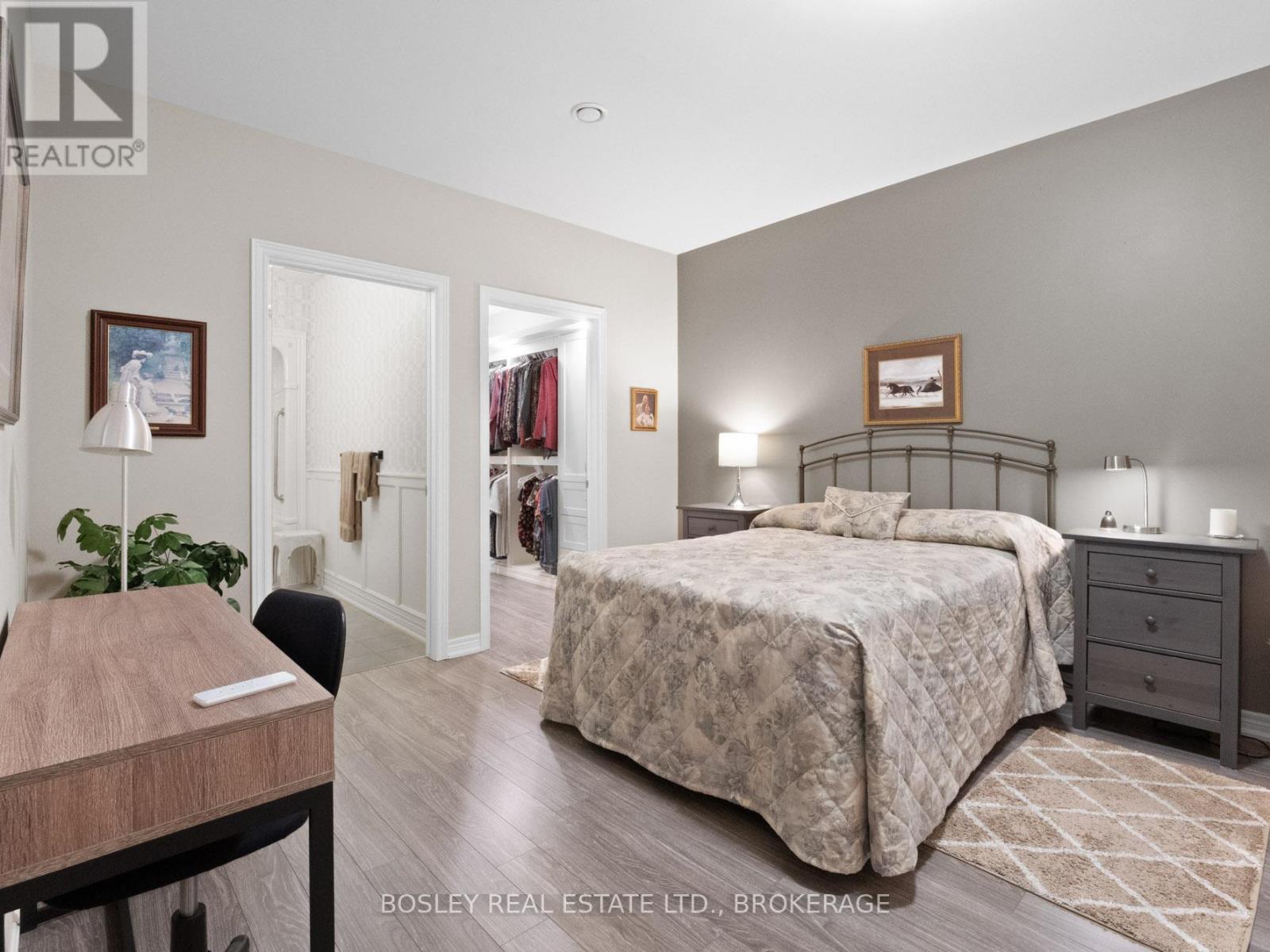 Photo 19 of 202 379 Scott Street, St Catharines ON