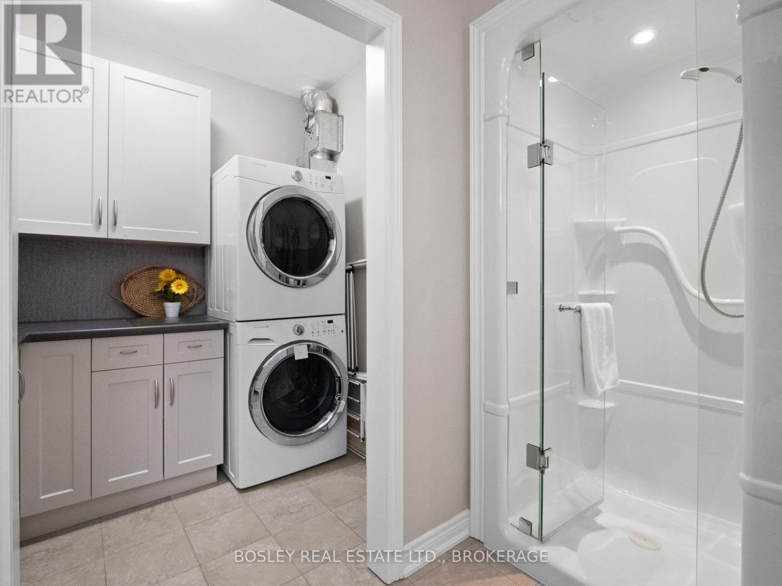 Photo 25 of 202 379 Scott Street, St Catharines ON