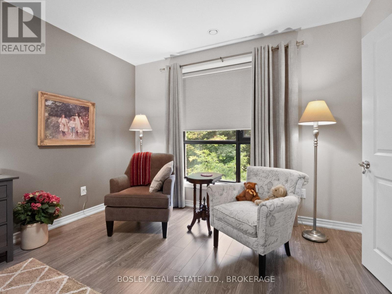 Photo 27 of 202 379 Scott Street, St Catharines ON