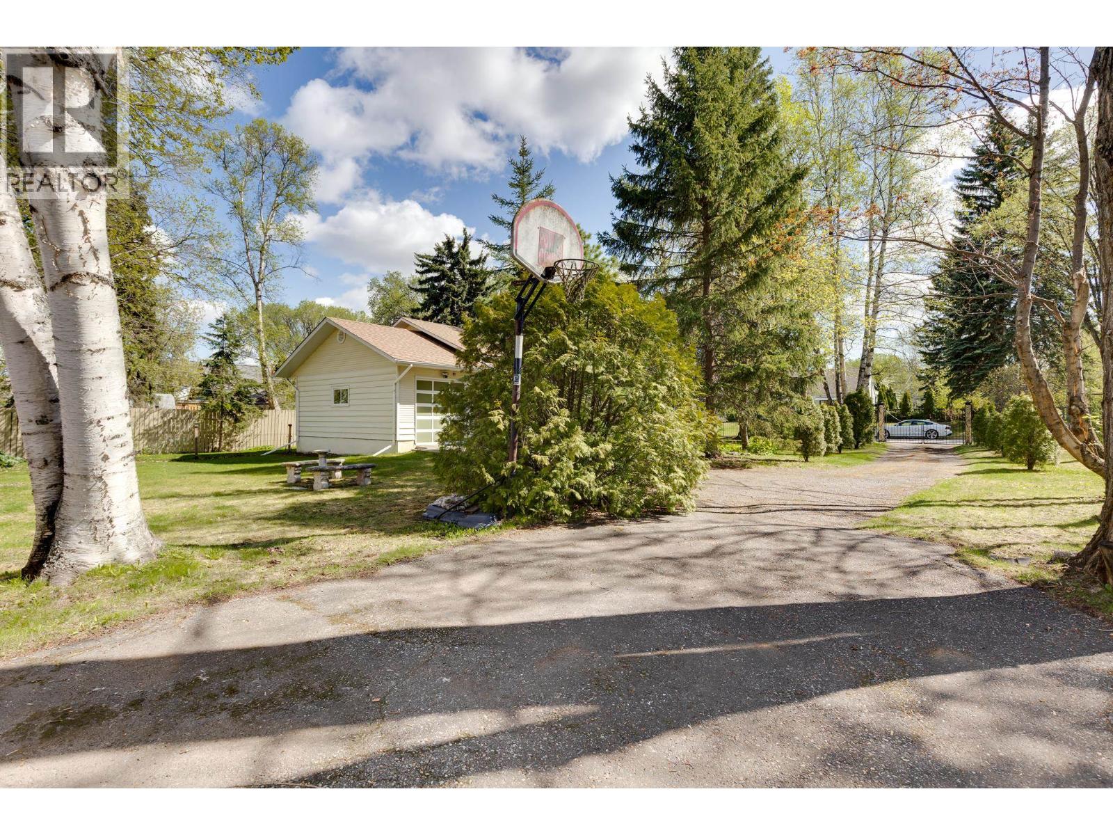 Photo 30 of 1591 Cedar Street, Prince George BC
