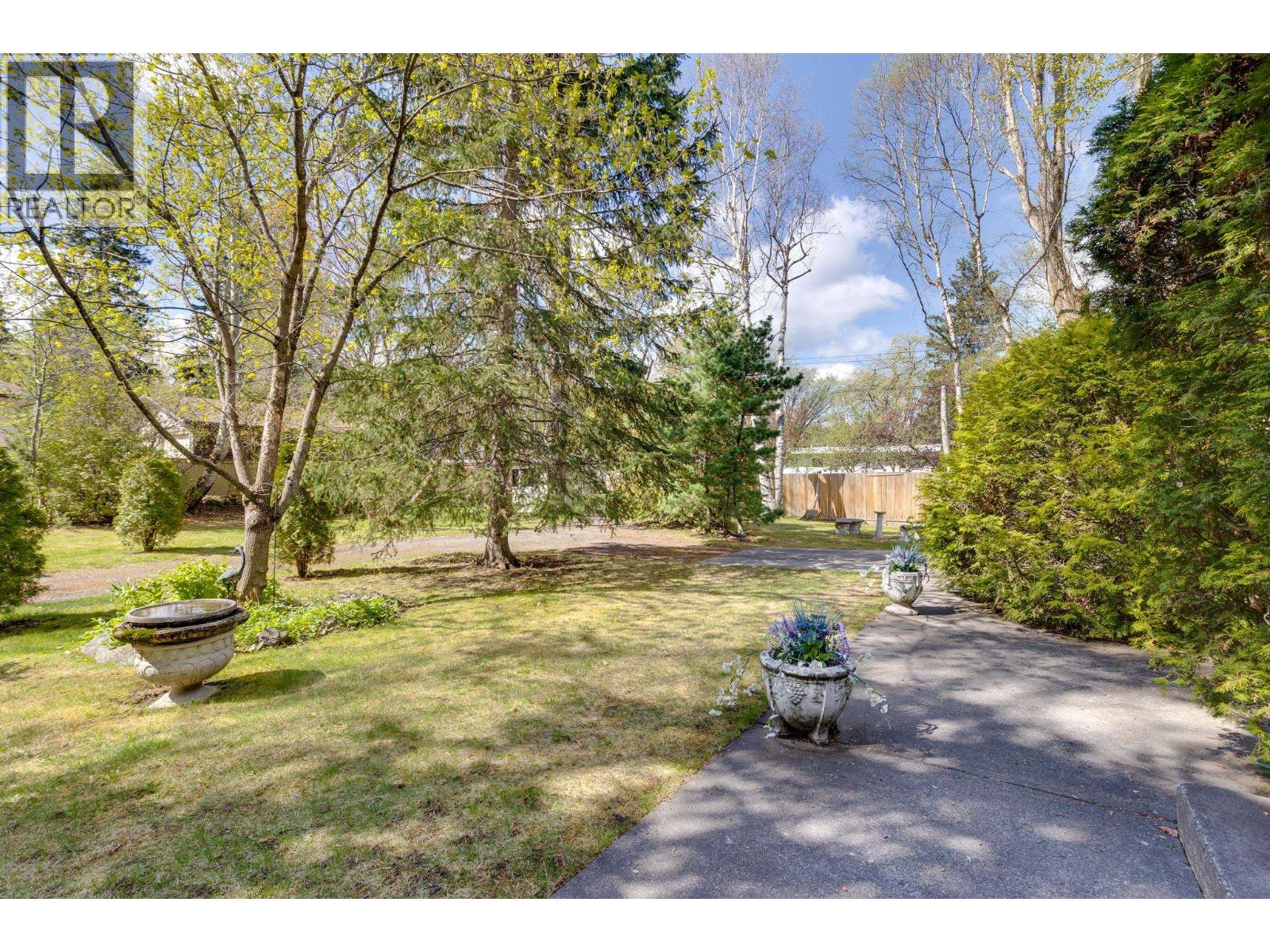 Photo 23 of 1591 Cedar Street, Prince George BC