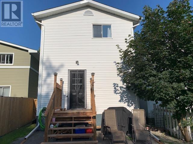Photo 2 of 27 Chestnut St, Sault Ste Marie ON