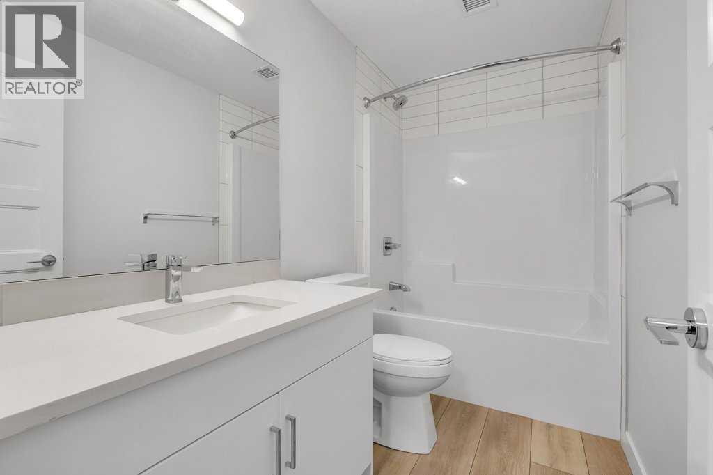 Photo 8 of 316 55 Wolf Hollow Crescent Se, Calgary AB