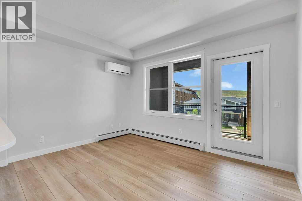 Photo 15 of 316 55 Wolf Hollow Crescent Se, Calgary AB