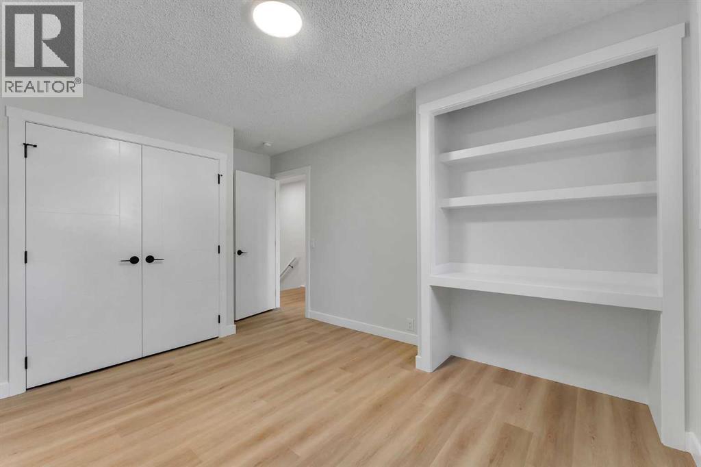 Single Family House 4 Level for Sale in  Ranchview Road NW Ranchlands Calgary 
