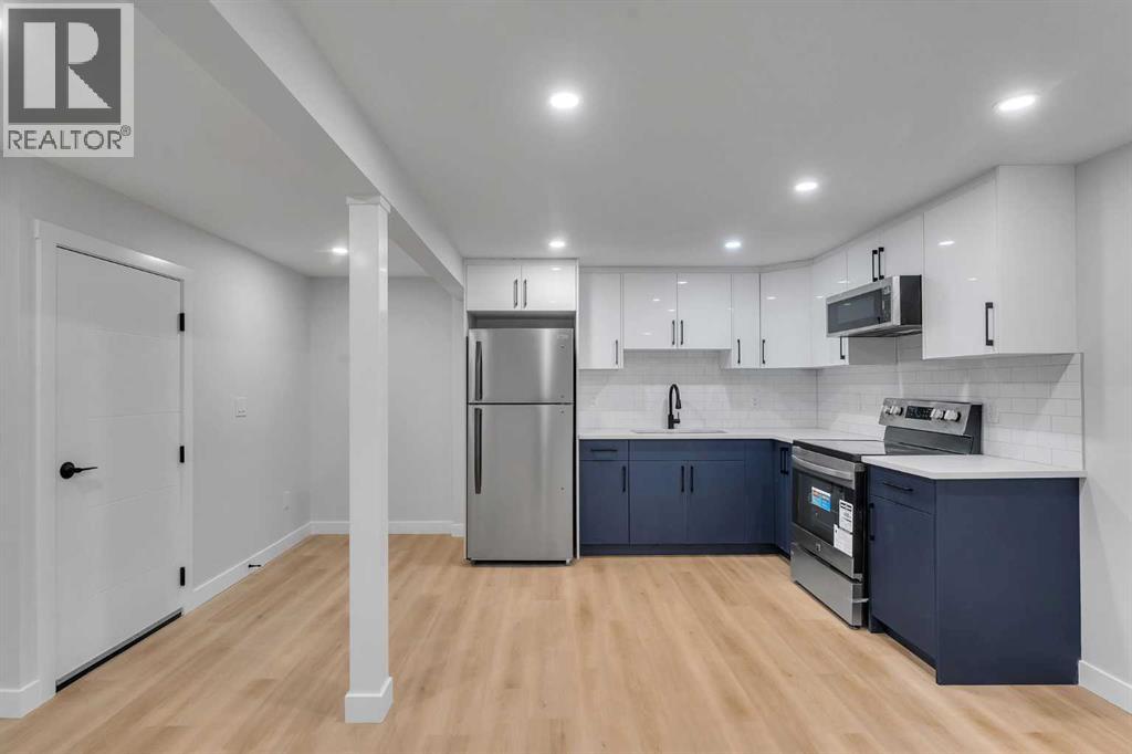 Single Family House 4 Level for Sale in  Ranchview Road NW Ranchlands Calgary 