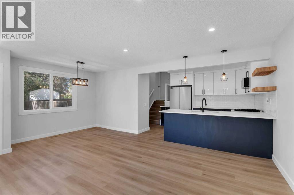 Single Family House 4 Level for Sale in  Ranchview Road NW Ranchlands Calgary 