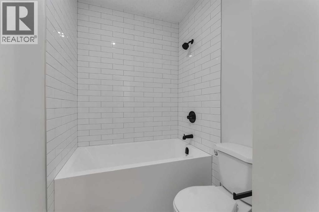 Single Family House 4 Level for Sale in  Ranchview Road NW Ranchlands Calgary 