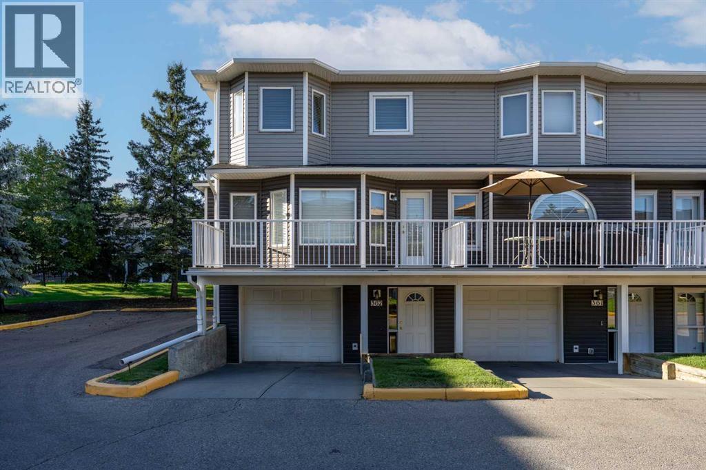 362 Regal Park NE, Calgary, Alberta