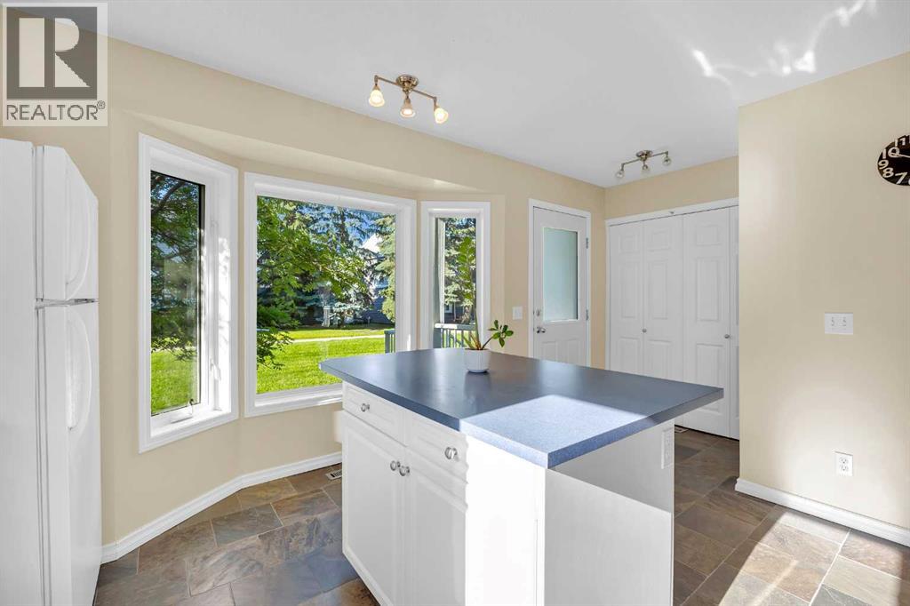 Single Family House for Sale in  Regal Park NE Renfrew Calgary 