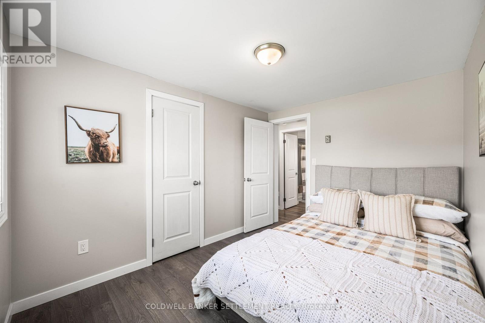 Photo 18 of 269 Sunset Drive, Drummond North Elmsley ON