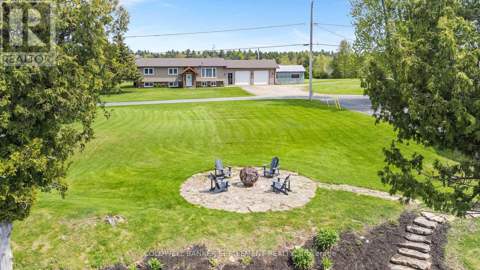 Photo 2 of 269 Sunset Drive, Drummond North Elmsley ON
