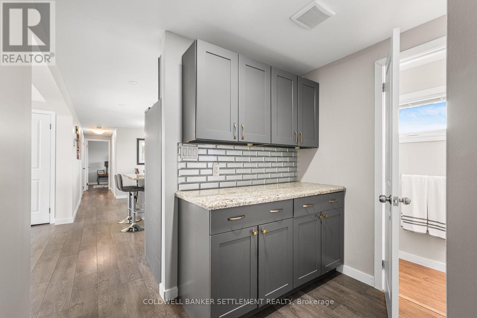 Photo 25 of 269 Sunset Drive, Drummond North Elmsley ON
