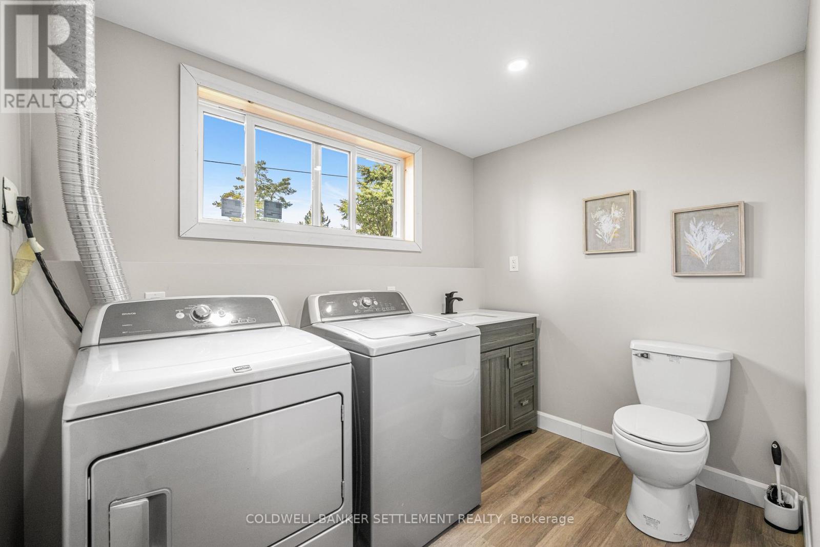 Photo 31 of 269 Sunset Drive, Drummond North Elmsley ON