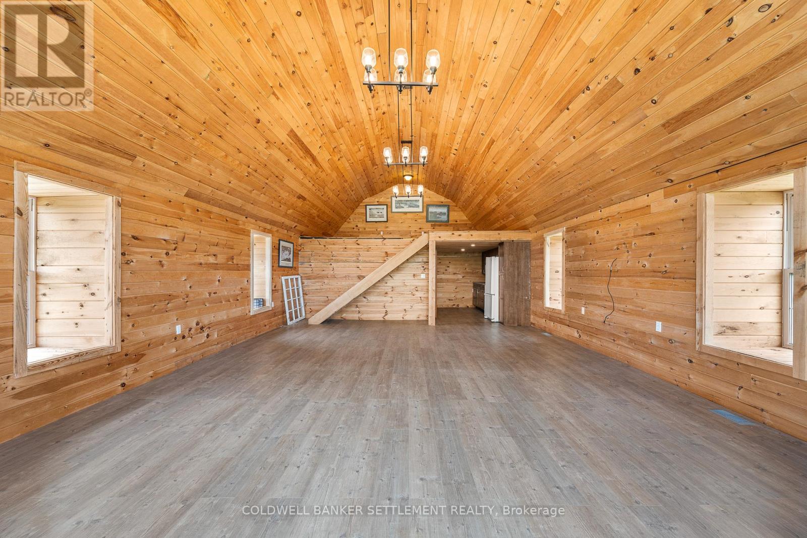 Photo 35 of 269 Sunset Drive, Drummond North Elmsley ON