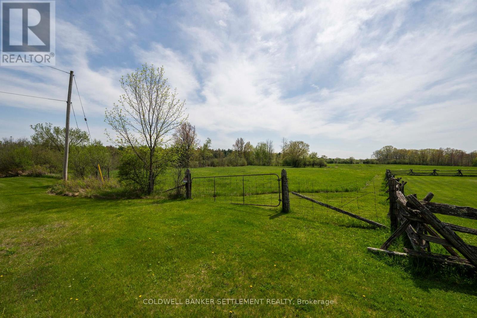 Photo 47 of 269 Sunset Drive, Drummond North Elmsley ON