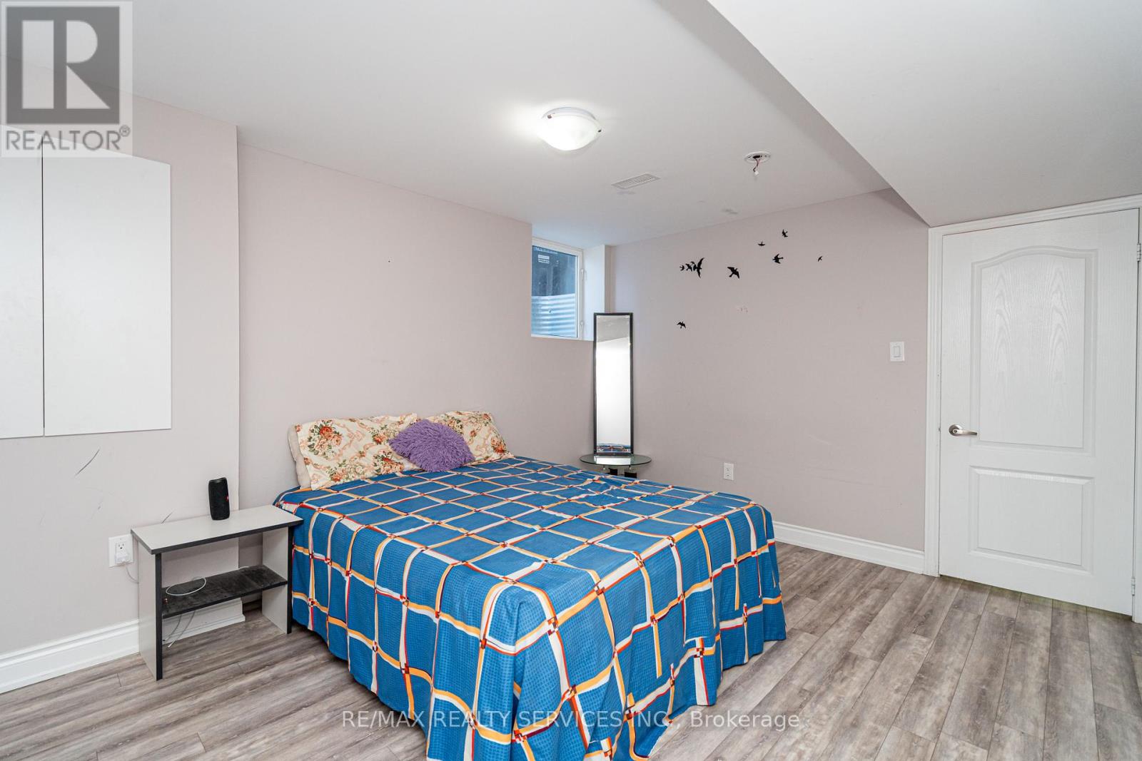 Photo 42 of 438 Royal West Drive, Brampton ON