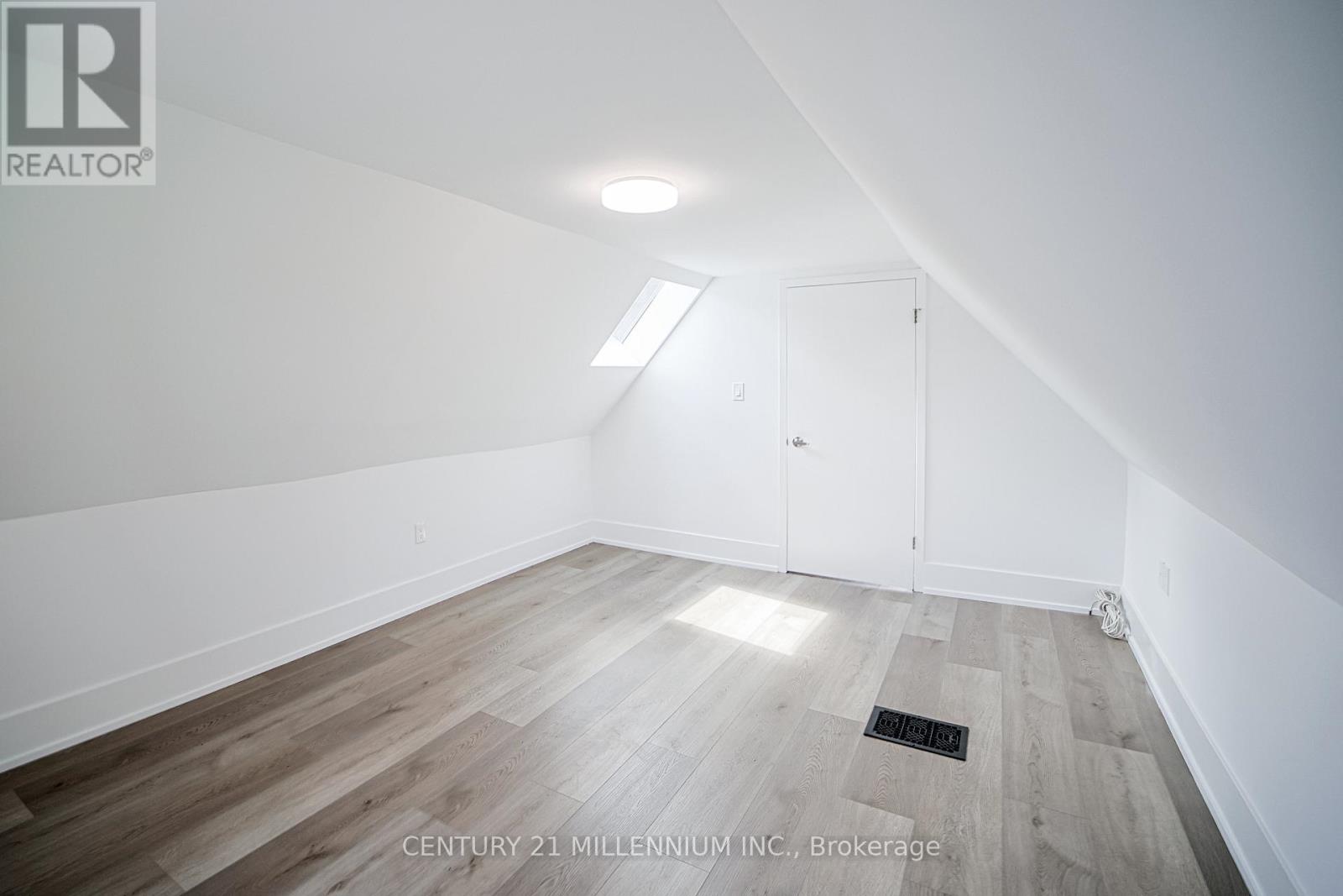 Photo 33 of 136 Mavety Street, Toronto ON