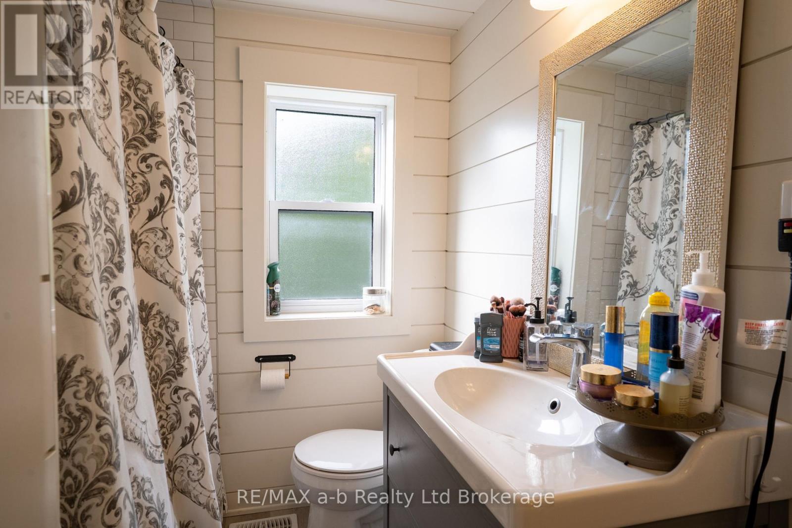 Photo 16 of 14 Old Vienna Road, Tillsonburg ON