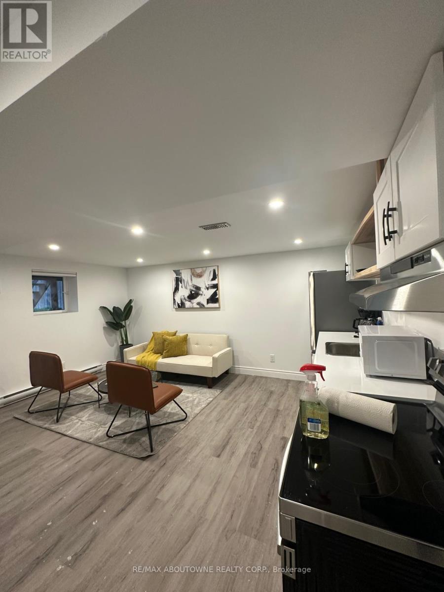 Photo 2 of Lower 66 Wellington Street S, Hamilton ON