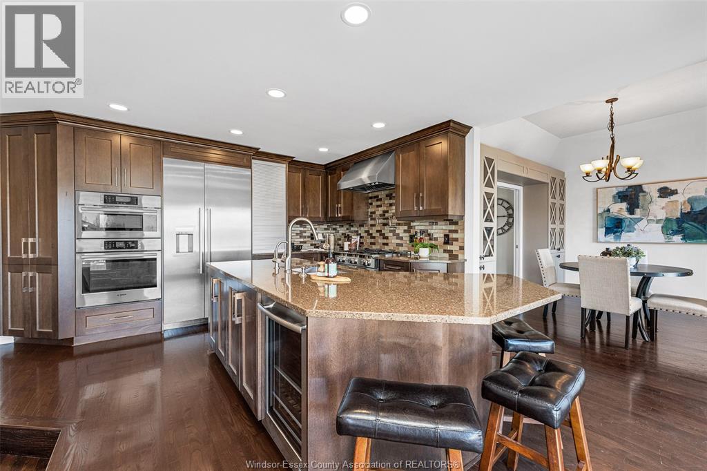 Photo 16 of 4520 Centre Lake Drive, Windsor ON
