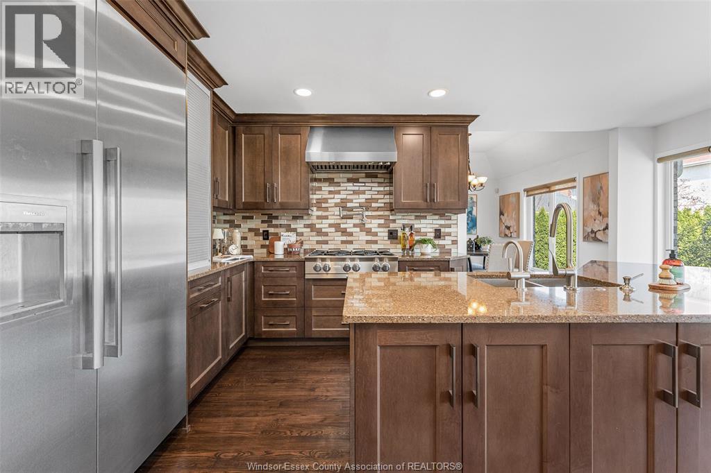 Photo 17 of 4520 Centre Lake Drive, Windsor ON