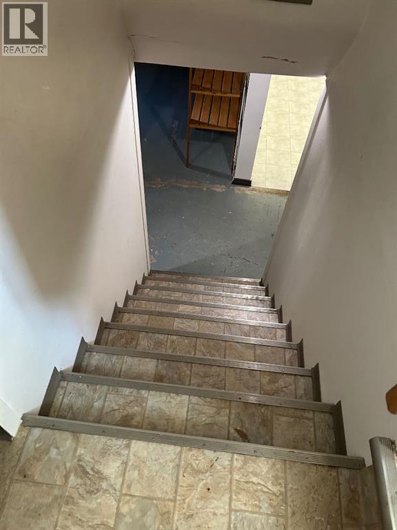 Single Family House Bungalow for Sale in   Street S Victoria Park Lethbridge 