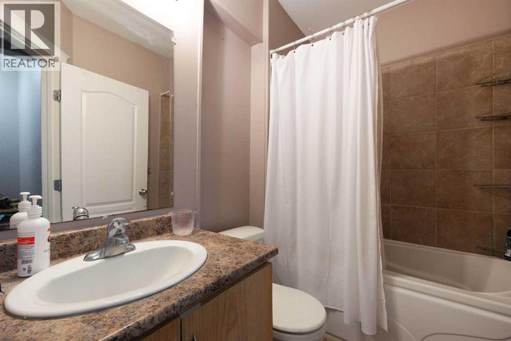 274 Thrush Street, Fort McMurray