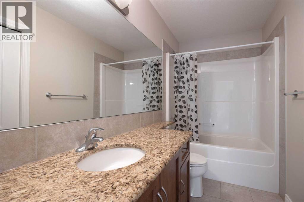 274 Thrush Street, Fort McMurray
