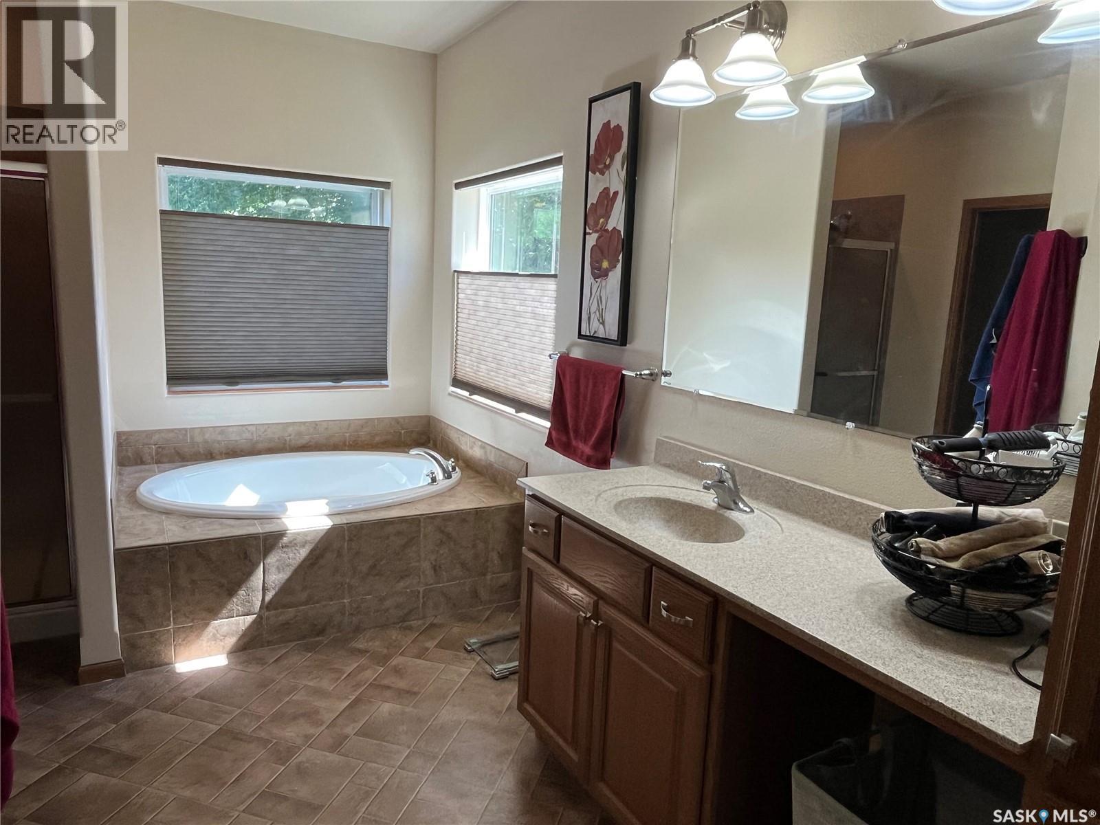 105 JIM HEADINGTON WAY - 24