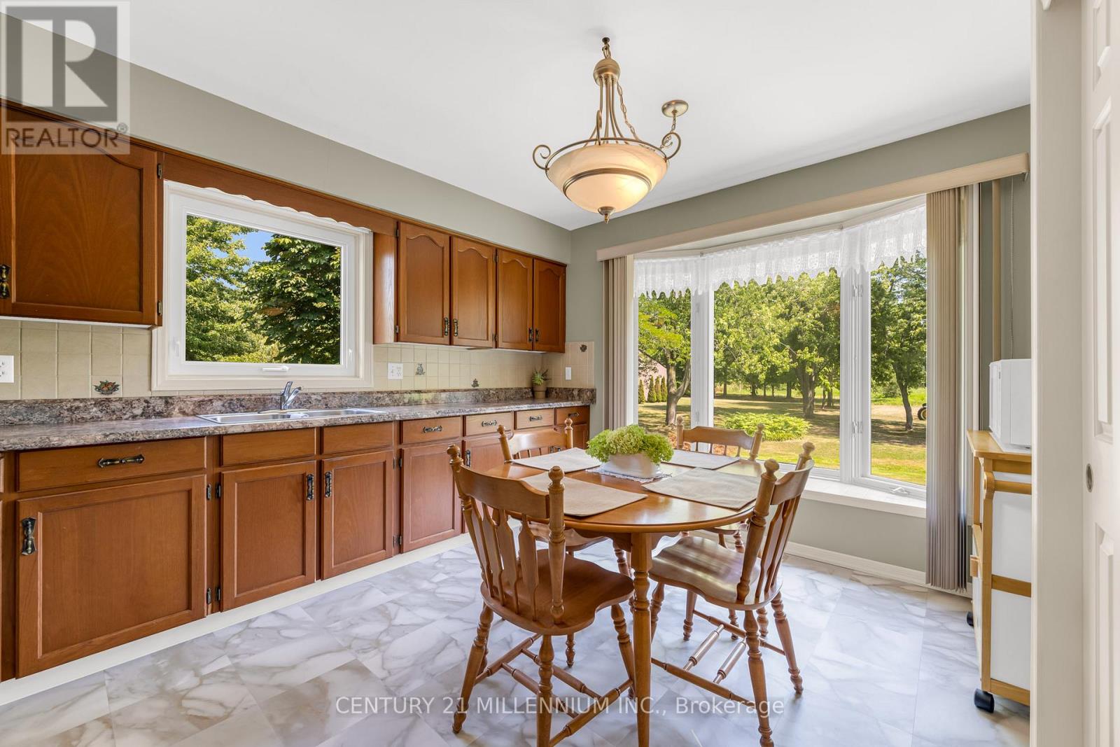 Photo 5 of 40764 Forks Road, Wainfleet ON