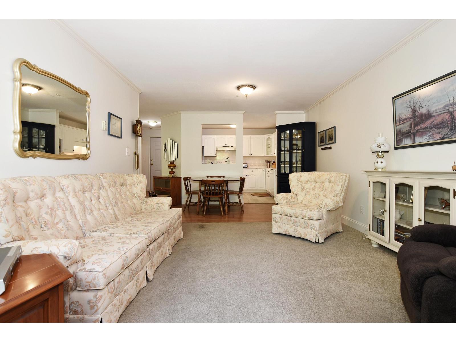 Photo 10 of 208 2626 Countess Street, Abbotsford BC