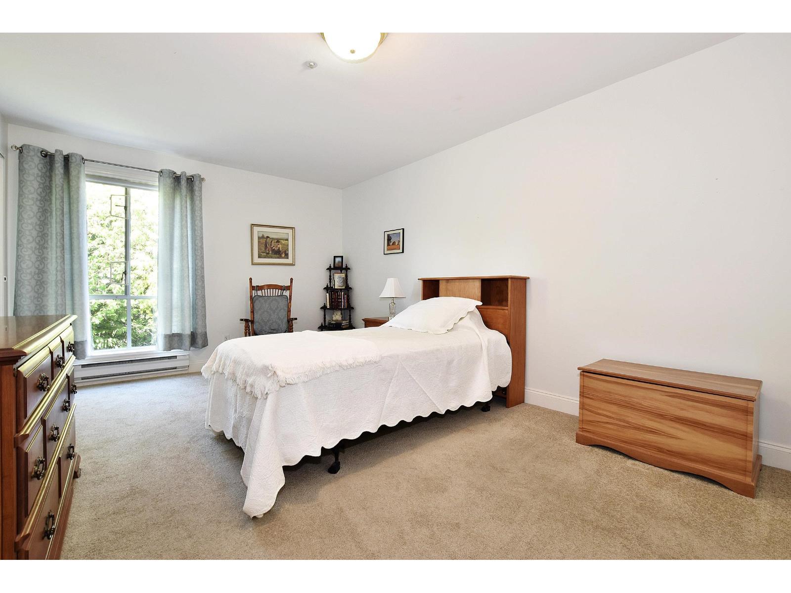 Photo 13 of 208 2626 Countess Street, Abbotsford BC