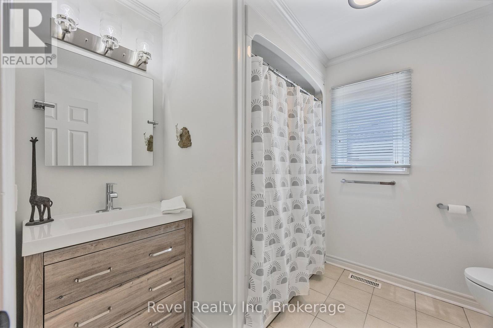 Photo 17 of 89 Trout Lane, Tiny ON