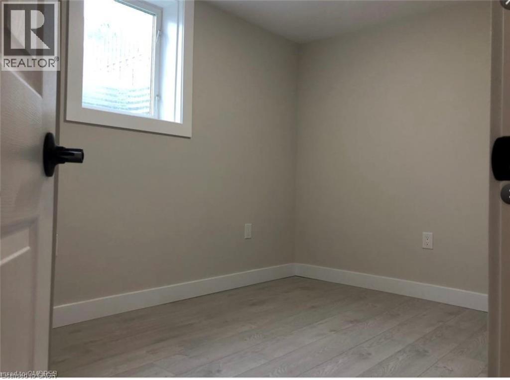 Photo 8 of 7 Chalmers Street Unit Lower, St Catharines ON