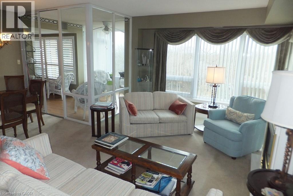 Photo 25 of 237 King Street W Unit 1004, Cambridge ON