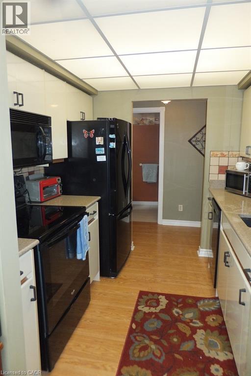 Photo 30 of 237 King Street W Unit 1004, Cambridge ON