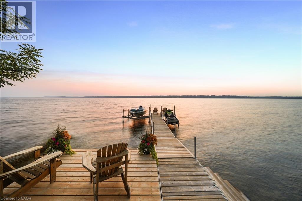 Photo 3 of 11 Fifth Street, Kawartha Lakes ON