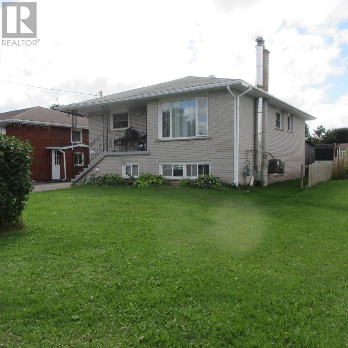 Photo 1 of 653 Farwell Ter, Sault Ste Marie ON